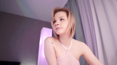 Snapshot of iamninamint chatting on 21, 1, 2025 Nina  online show from 21, 1, 2025