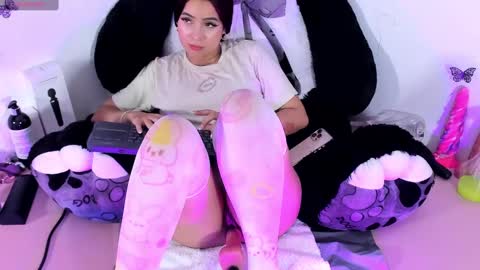 Snapshot of iamstephanie13 chatting on 22, 1, 2025 Steph - Online Again   - 1 DECEMBER online show from 22, 1, 2025