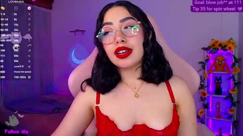 Snapshot of iamveroo chatting on 15, 10, 2025 Veronica NDEPENT MODEL online show from 15, 10, 2025
