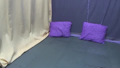 Snapshot of iamyourzzz_ chatting on 7, 2, 2025 Kiara online show from 7, 2, 2025