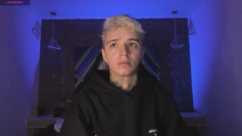 IAN CASTILLO online show from 17, 2, 2026