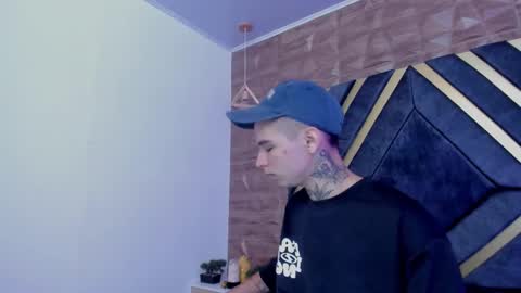 IAN CASTILLO online show from 13, 3, 2026