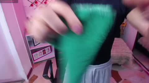 Ian  online show from 30, 3, 2026