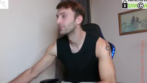 Snapshot of ianandersson27 chatting on 6, 10, 2025 Ian Andersson online show from 6, 10, 2025