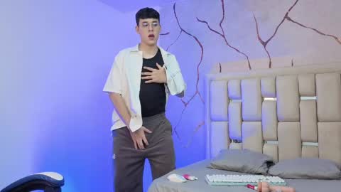 Ian  online show from 21, 3, 2026