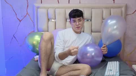 Ian  online show from 27, 3, 2026