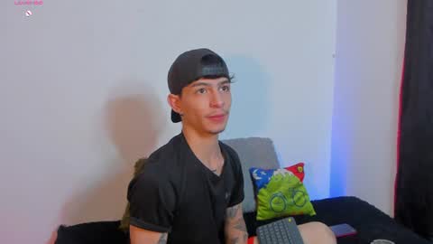 Snapshot of ianlark chatting on 23, 6, 2026 Ian Lark online show from 23, 6, 2026