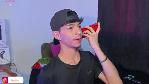 Snapshot of ianlark chatting on 18, 7, 2026 Ian Lark online show from 18, 7, 2026