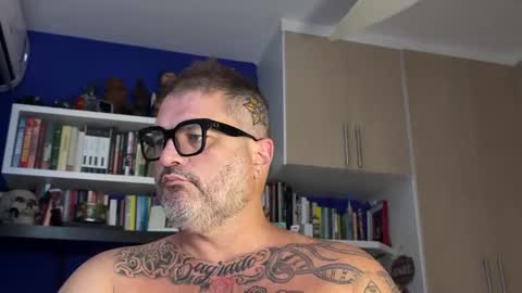 Experiment online show from 21, 10, 2025