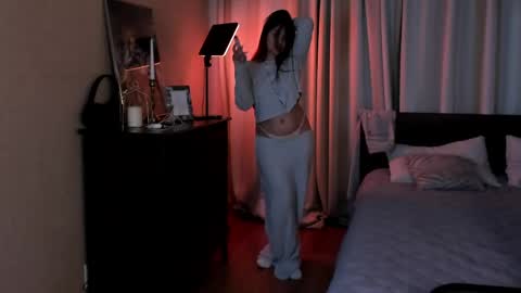 Snapshot of iceicebabe_ chatting on 12, 5, 2026 Aiza online show from 12, 5, 2026