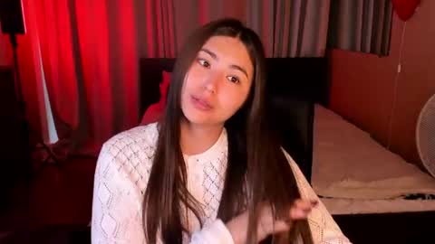 Snapshot of iceicebabe_ chatting on 25, 6, 2026 Aiza online show from 25, 6, 2026