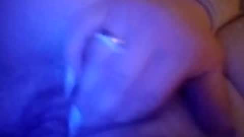 Snapshot of icewideawake00 chatting on 9, 11, 2025 icewideawake00 online show from 9, 11, 2025