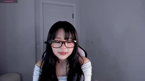 Hitomi   online show from 1, 10, 2025