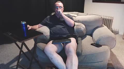 Snapshot of icihristopher chatting on 2, 2, 2025 Christopher online show from 2, 2, 2025