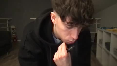 Snapshot of icyninesix chatting on 28, 12, 2024 icyninesix online show from 28, 12, 2024