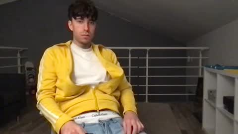 Snapshot of icyninesix chatting on 4, 2, 2025 icyninesix online show from 4, 2, 2025