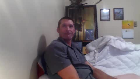 Snapshot of ifoundthegspot chatting on 15, 10, 2025 Darthmark420 online show from 15, 10, 2025