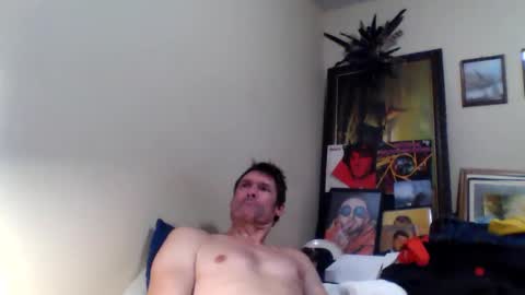 Snapshot of ifoundthegspot chatting on 11, 2, 2026 Darthmark420 online show from 11, 2, 2026
