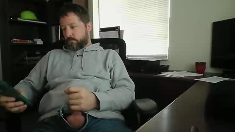 Snapshot of ifuk1stdate chatting on 16, 12, 2024 Hung office Stud online show from 16, 12, 2024