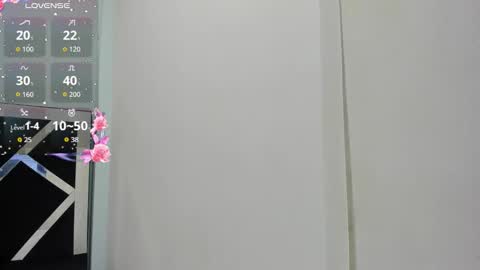 Snapshot of iisabella_noa chatting on 14, 10, 2025 Isabella online show from 14, 10, 2025