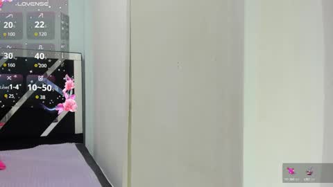 Snapshot of iisabella_noa chatting on 15, 10, 2025 Isabella online show from 15, 10, 2025