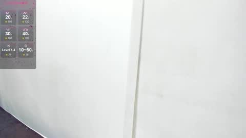 Snapshot of iisabella_noa chatting on 8, 11, 2025 Isabella online show from 8, 11, 2025