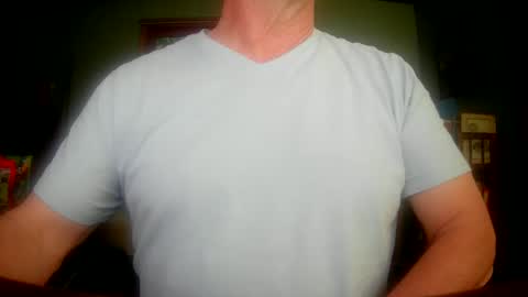 Snapshot of il_undercover chatting on 16, 5, 2026 il_undercover online show from 16, 5, 2026