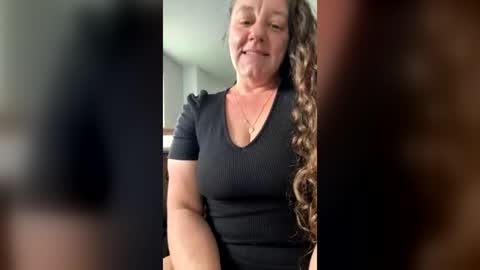 ilanamumma online show from 18, 6, 2026