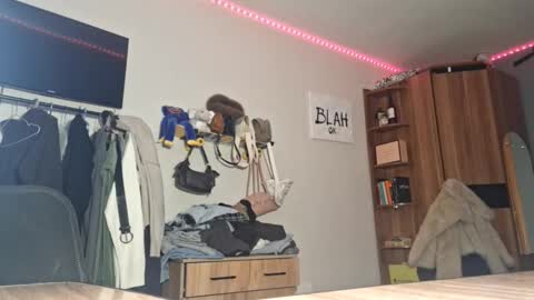 Snapshot of ilianamessersmith chatting on 22, 2, 2026 ShyLuna online show from 22, 2, 2026