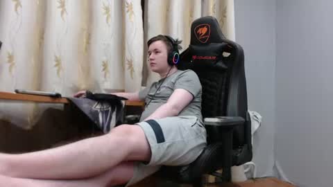 Snapshot of iliaskrisloveee chatting on 24, 6, 2026 lord online show from 24, 6, 2026