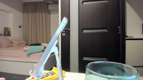 Snapshot of ilikefacial chatting on 11, 10, 2025 Bamby online show from 11, 10, 2025