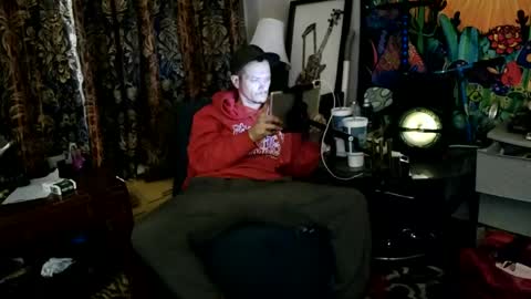 CalibeachboyNC online show from 4, 7, 2026