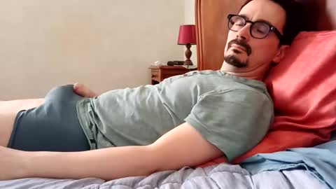 ilovecuteguy79 online show from 23, 3, 2026