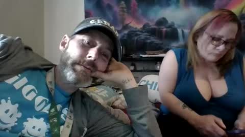 ilovewomensmokers0935 online show from 14, 4, 2026