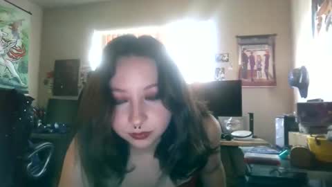 Snapshot of iloveyou_honeybear chatting on 29, 10, 2025 iloveyou_honeybear online show from 29, 10, 2025