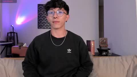IM  THOMAS online show from 3, 2, 2026