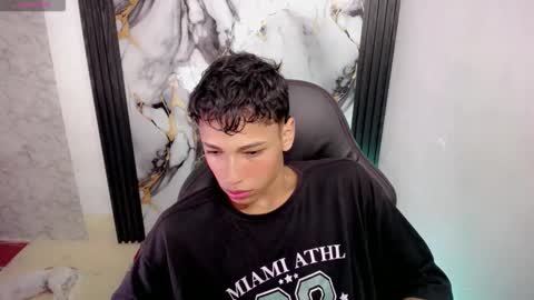 im_david01 online show from 1, 12, 2025