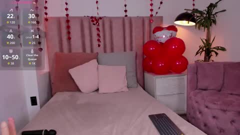 Snapshot of im_lunaluxe chatting on 15, 2, 2026 Luna Luxe online show from 15, 2, 2026