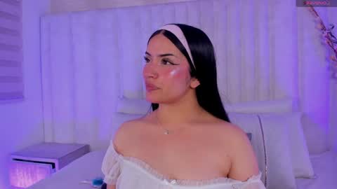 Snapshot of im_miadoll chatting on 6, 5, 2026 im_miadoll online show from 6, 5, 2026