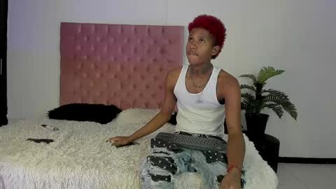 oleider dont forget your thumbs up online show from 11, 4, 2026