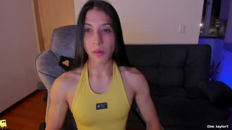 Snapshot of im_taylor chatting on 28, 12, 2024 TAYLOR online show from 28, 12, 2024