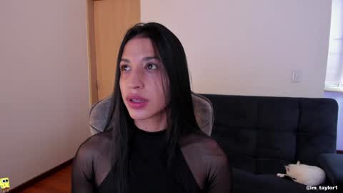 Snapshot of im_taylor chatting on 7, 2, 2025 TAYLOR online show from 7, 2, 2025