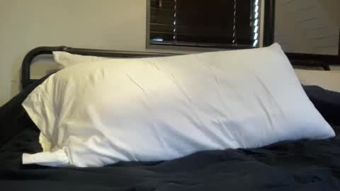 Snapshot of imamouthful20 chatting on 8, 1, 2026 ImAMouthful online show from 8, 1, 2026