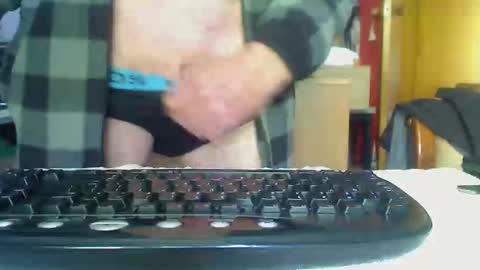 Snapshot of imaussiechris chatting on 31, 10, 2025 Aussie Guy online show from 31, 10, 2025