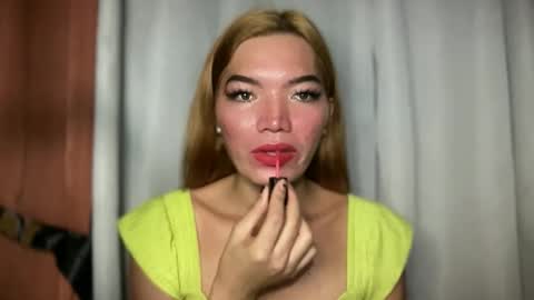 Snapshot of imjustasluttyintownxxx chatting on 6, 2, 2026 Mika online show from 6, 2, 2026