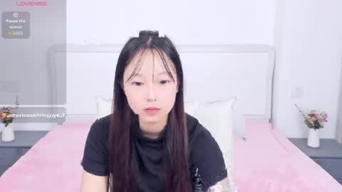 Snapshot of inadaphne chatting on 12, 5, 2026 Ina online show from 12, 5, 2026