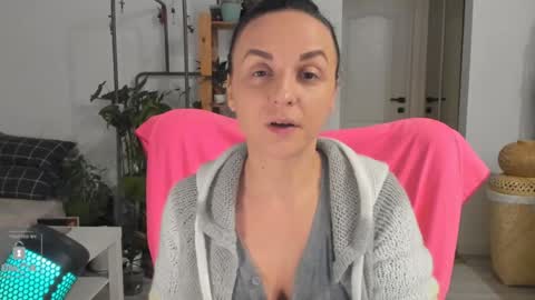 Snapshot of inakush chatting on 23, 12, 2024 Ina Kush online show from 23, 12, 2024