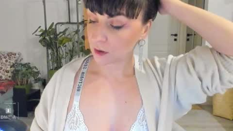 Snapshot of inakush chatting on 12, 3, 2025 Ina Kush online show from 12, 3, 2025