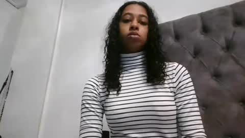indanbella19 online show from 15, 6, 2026