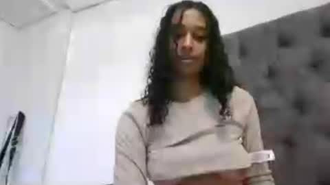 indanbella19 online show from 16, 7, 2026